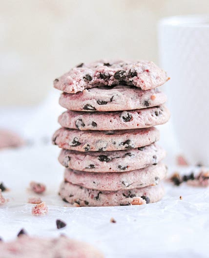 Raspberry Chocolate Chip Cookies