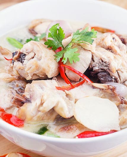 Tom Kha Gai (Chicken Coconut Soup)