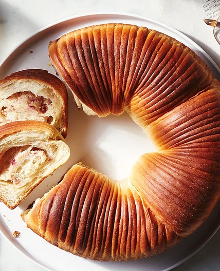 Filled Wool Roll Bread