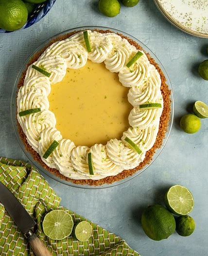 Easy Key Lime Pie with Macadamia Graham Cracker Crust