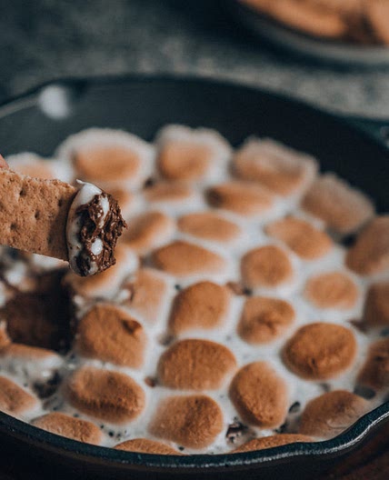 Easy Viral Skillet S'mores Dip Recipe
