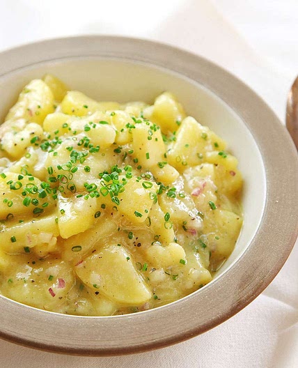 Erdäpfelsalat (Austrian-Style Potato Salad)