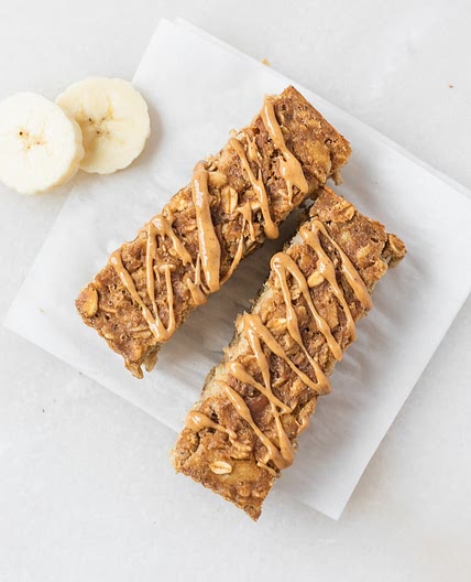 Peanut Butter Banana Baked Oatmeal - Baby Led Weaning Friendly