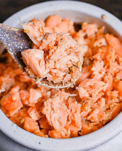 Japanese Seasoned Salmon Flakes