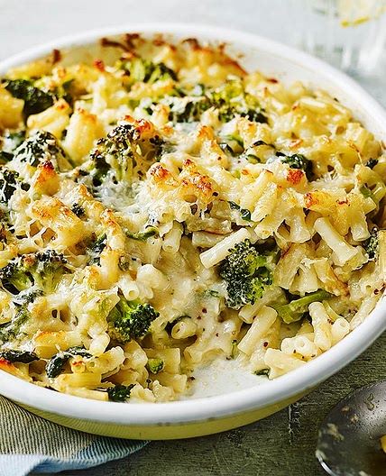 Lighter lemony pasta and spinach bake