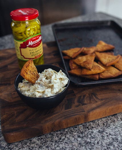 Skinny & Spicy Artichoke Dip