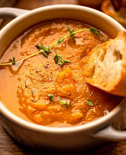 Slow Cooker Pumpkin and Sweet Potato Soup