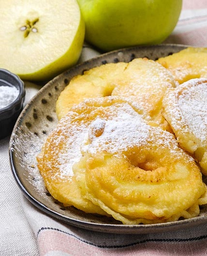 Schnelle gebackene Apfelringe