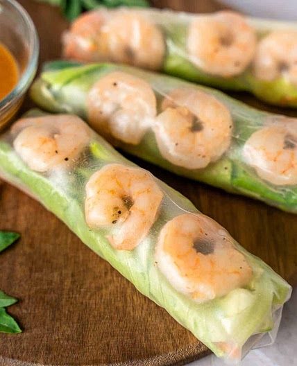 Shrimp Rice Paper Rolls with Peanut Dipping Sauce Recipe
