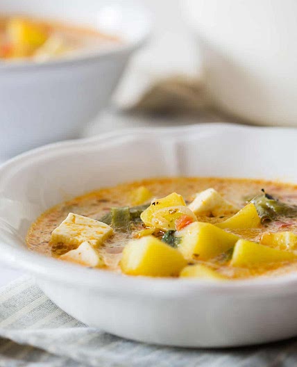 Caldo de Queso (mexican cheese and potato soup)