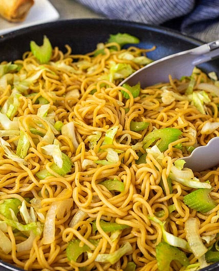 Panda Express Chow Mein (Copycat)
