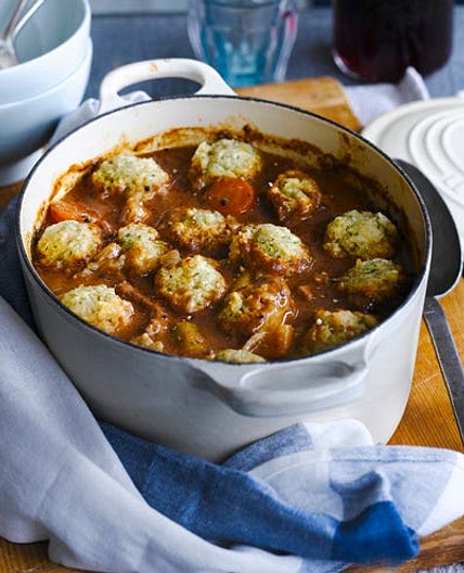 Slow cooker beef stew with dumplings