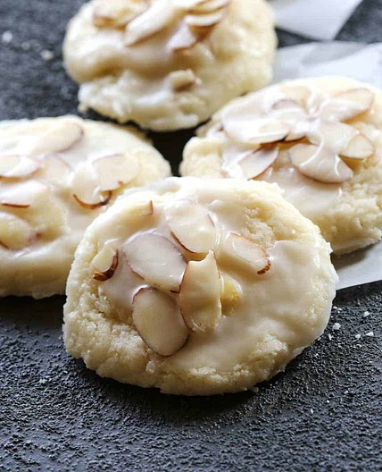 Almond Cookies