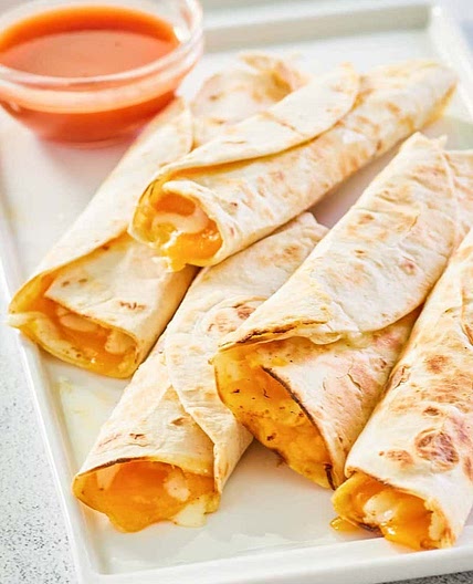 Taco Bell Cheesy Roll Up (Easy 3-Cheese Copycat)