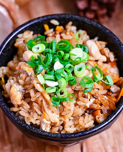 Takikomi Gohan (Japanese Seasoned Rice)