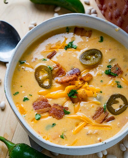 Jalapeno Popper Bacon and Bean Soup