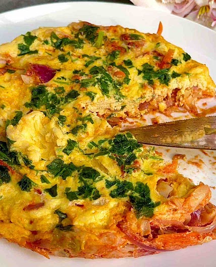 Easy Cabbage Frittata Recipe | Low-Calorie & Veggie-Packed Breakfast Idea
