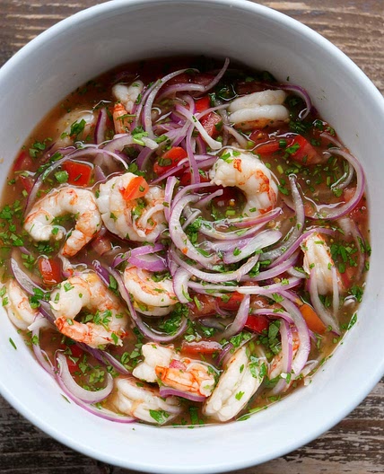 Ecuadorian shrimp ceviche {Ceviche de camarón}