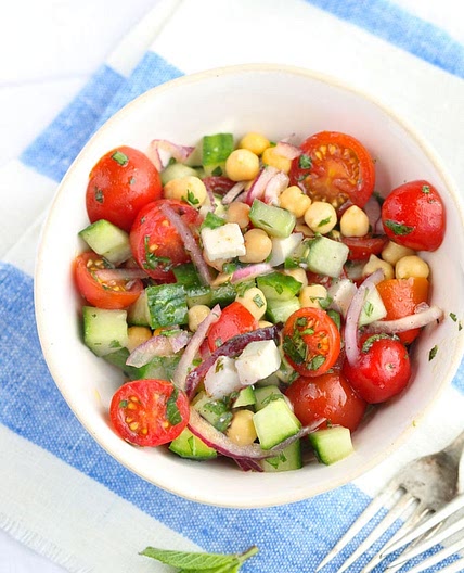 Mediterranean Chickpea Salad