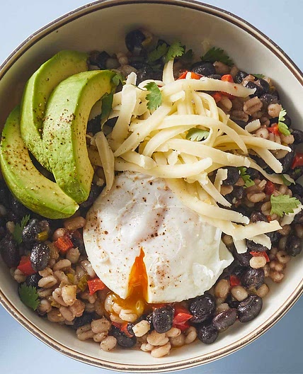 Breakfast Beans with Microwave-Poached Egg