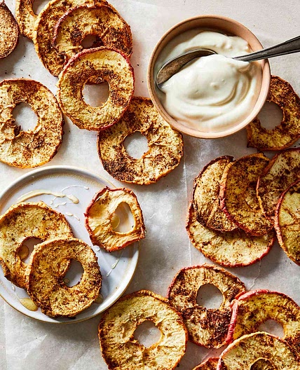 Air-Fryer Cinnamon-Ginger Apple Chips