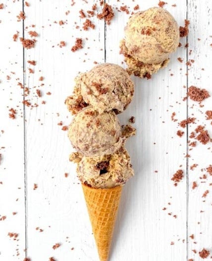 Chocolate Cake butterscotch ice cream