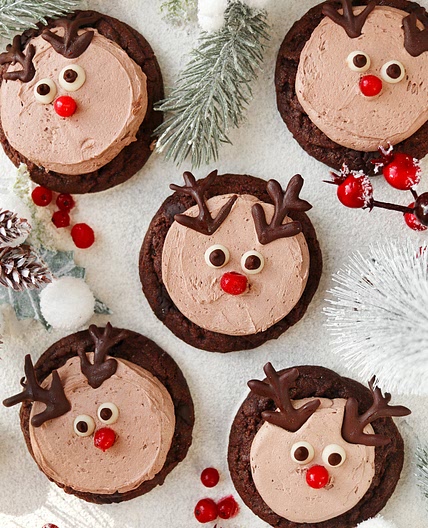 Vegan Reindeer Crumbl Cookies