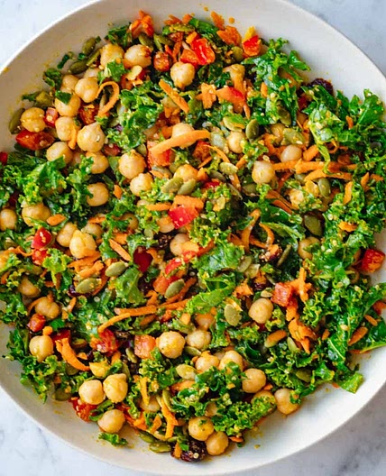Kale Salad with Chickpeas