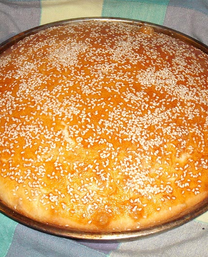 Algerian Khobz El Dar -- Semolina Bread