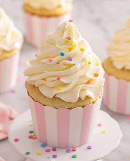 How to Make Italian Buttercream
