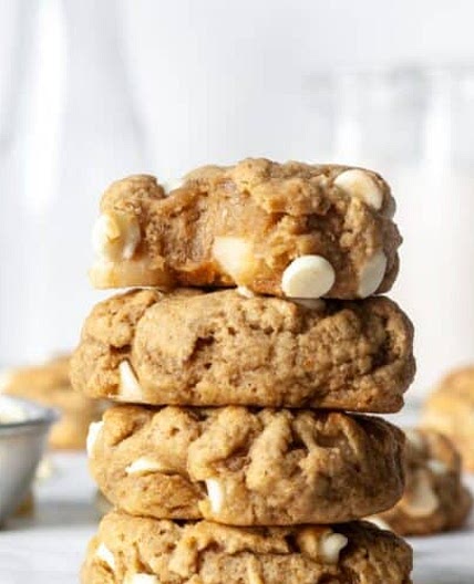 Vegan White Chocolate Macadamia Nut Cookies