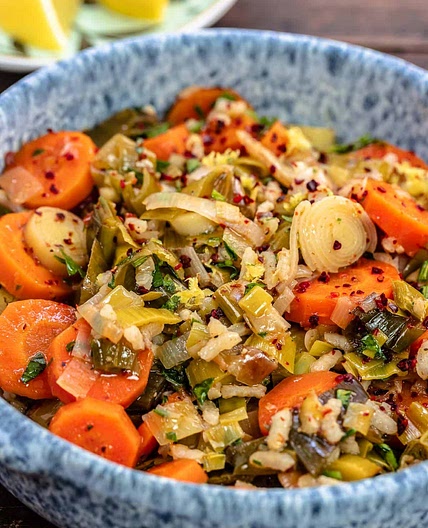 Easy Turkish-Style Leeks Recipe in Olive Oil