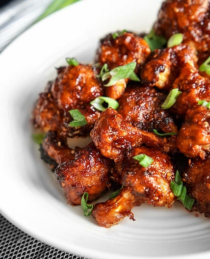 Crispy and Sweet Sesame Cauliflower Bites