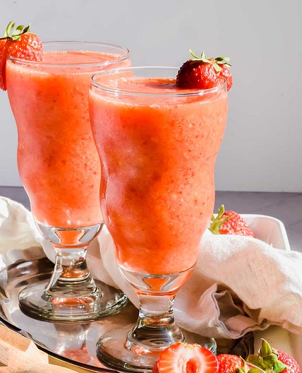 Strawberry Mango Daiquiri Recipe