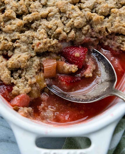 Thick, Juicy Gluten-Free Rhubarb Crisp (Gramma-Approved)