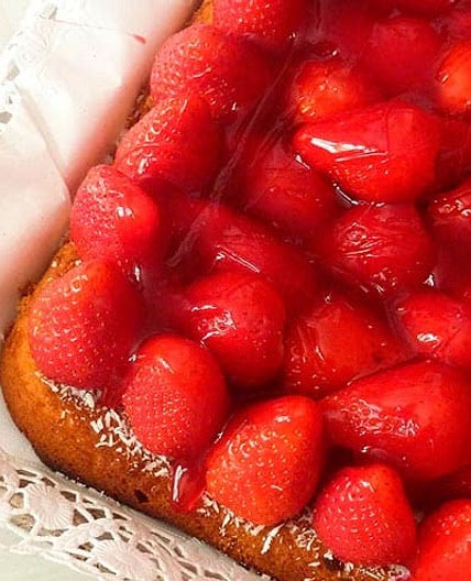 Receta de pastel de fresas con crema sin azucar