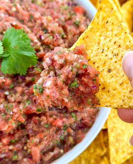 Easy Homemade Salsa Recipe with Fresh Tomatoes