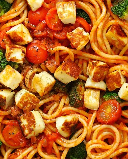 Halloumi Pasta {15 Minute Meal}