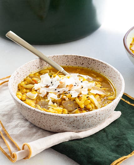 Turmeric & Ginger White Bean Soup