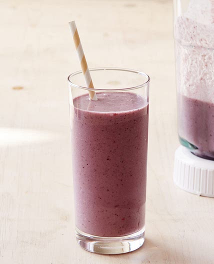 Peanut Butter Berry Smoothie