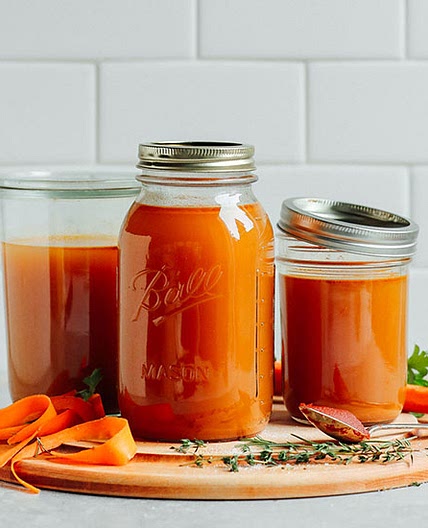 Easy 1-Pot Vegetable Broth