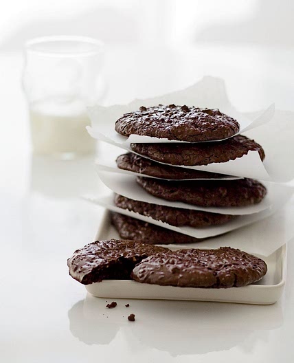 Fudgy Chocolate-Walnut Cookies