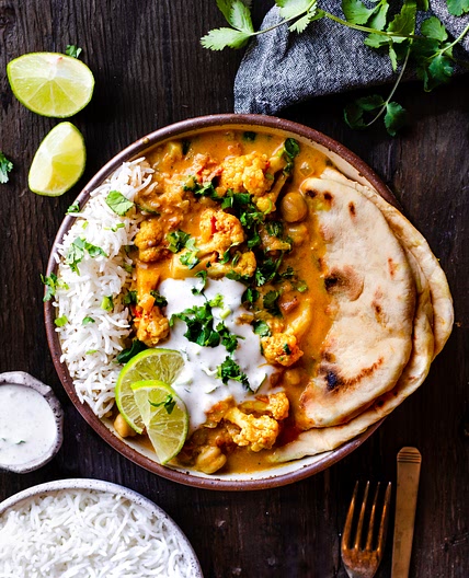 Cauliflower Chickpea Curry