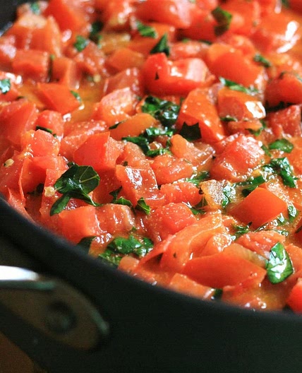 Homemade Tomato Basil Pasta Sauce