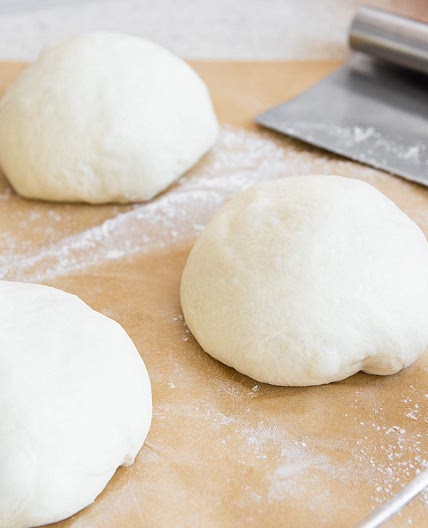 How to Make and Freeze Pizza Dough