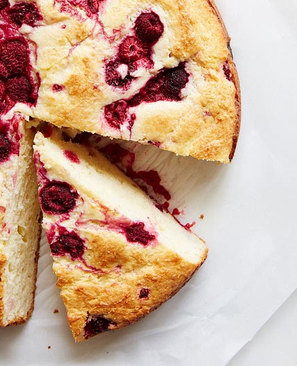 Raspberry-Ricotta Cake