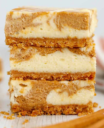 Pumpkin Cheesecake Bars
