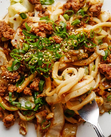 Stir-Fried Udon Noodles With Pork and Scallions