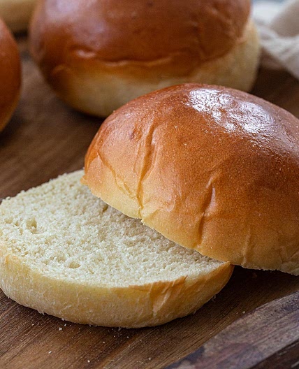 The Fluffiest Brioche Buns