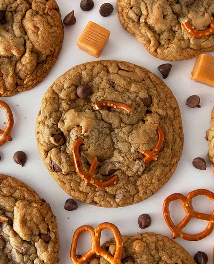 Kitchen Sink Cookies (Panera Copycat!)
